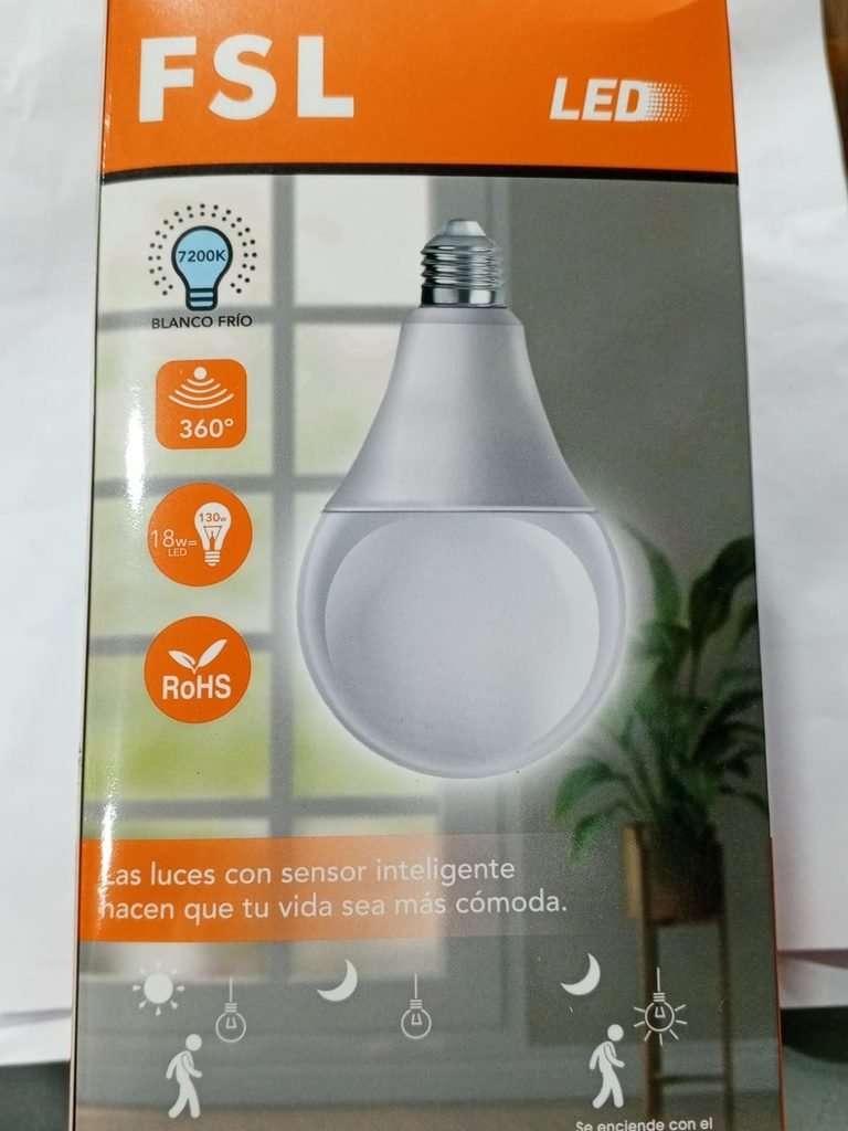 FOCO LED CON SENSOR 18W LED-FCS918BL FSL
